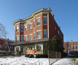 369-371 Franklin Ave in Hartford, CT - Building Photo - Building Photo