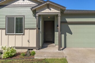 2780 Rockrose Ln in Eugene, OR - Building Photo - Building Photo