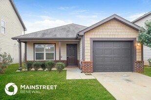 137 Union Station Dr in Calera, AL - Building Photo