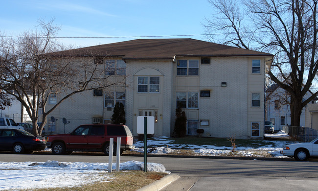 1359 24th St in Des Moines, IA - Building Photo - Building Photo