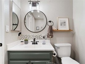 14405 Cerise Ave in Hawthorne, CA - Building Photo