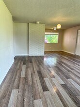 309-311 Baker St in Everson, WA - Building Photo - Building Photo
