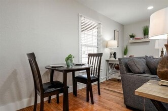 325 League St S in Sulphur Springs, TX - Building Photo - Building Photo