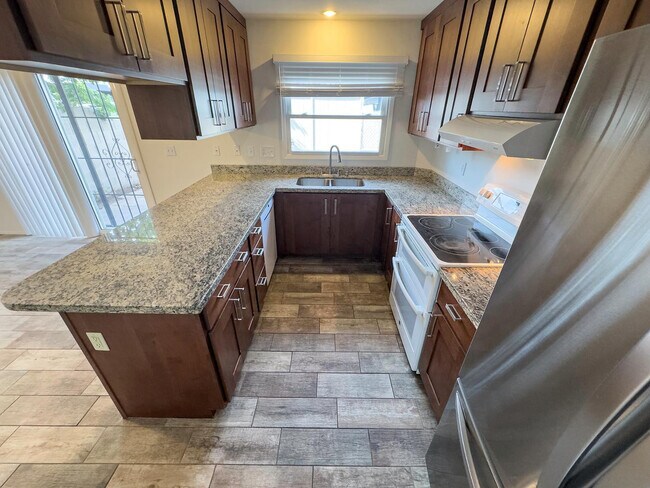 2881 E Fairmount Ave in Phoenix, AZ - Building Photo - Building Photo