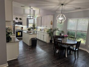 109 Brentwood Dr in Georgetown, TX - Building Photo - Building Photo