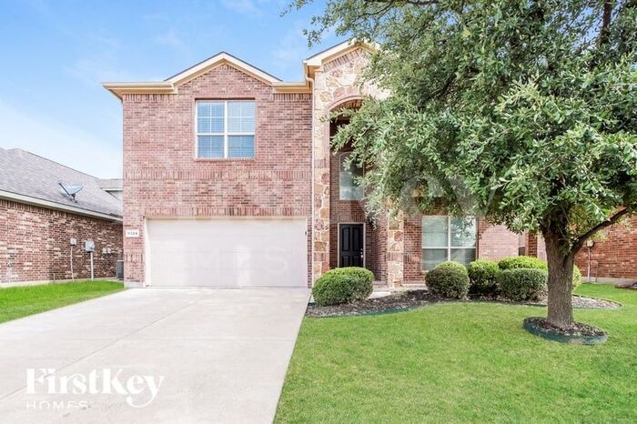 11124 Hawks Landing Rd in Haslet, TX - Foto de edificio