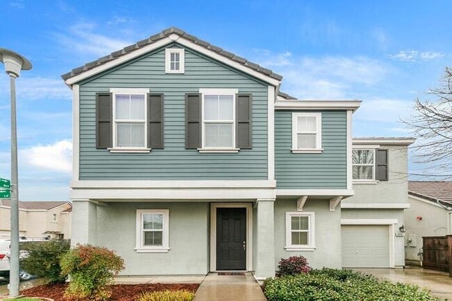 8881 Tabernash Ln in Elk Grove, CA - Building Photo - Building Photo