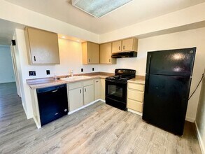 8701 Santa Fe Dr in Thornton, CO - Building Photo - Building Photo