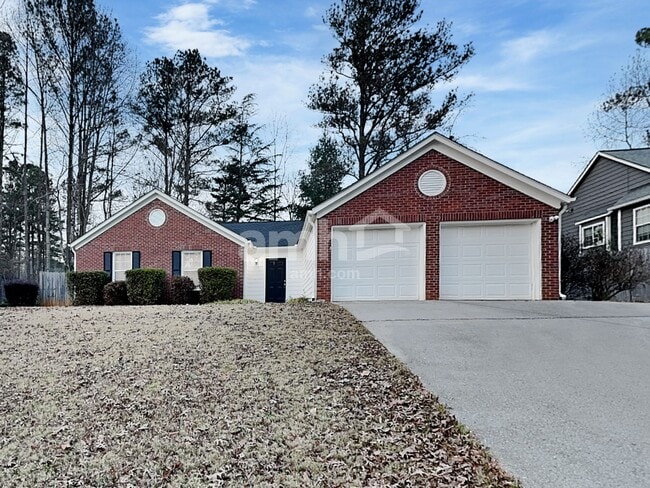 property at 3471 Erin Glen NW