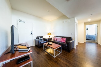 Cerca Student Housing in San Diego, CA - Building Photo - Building Photo
