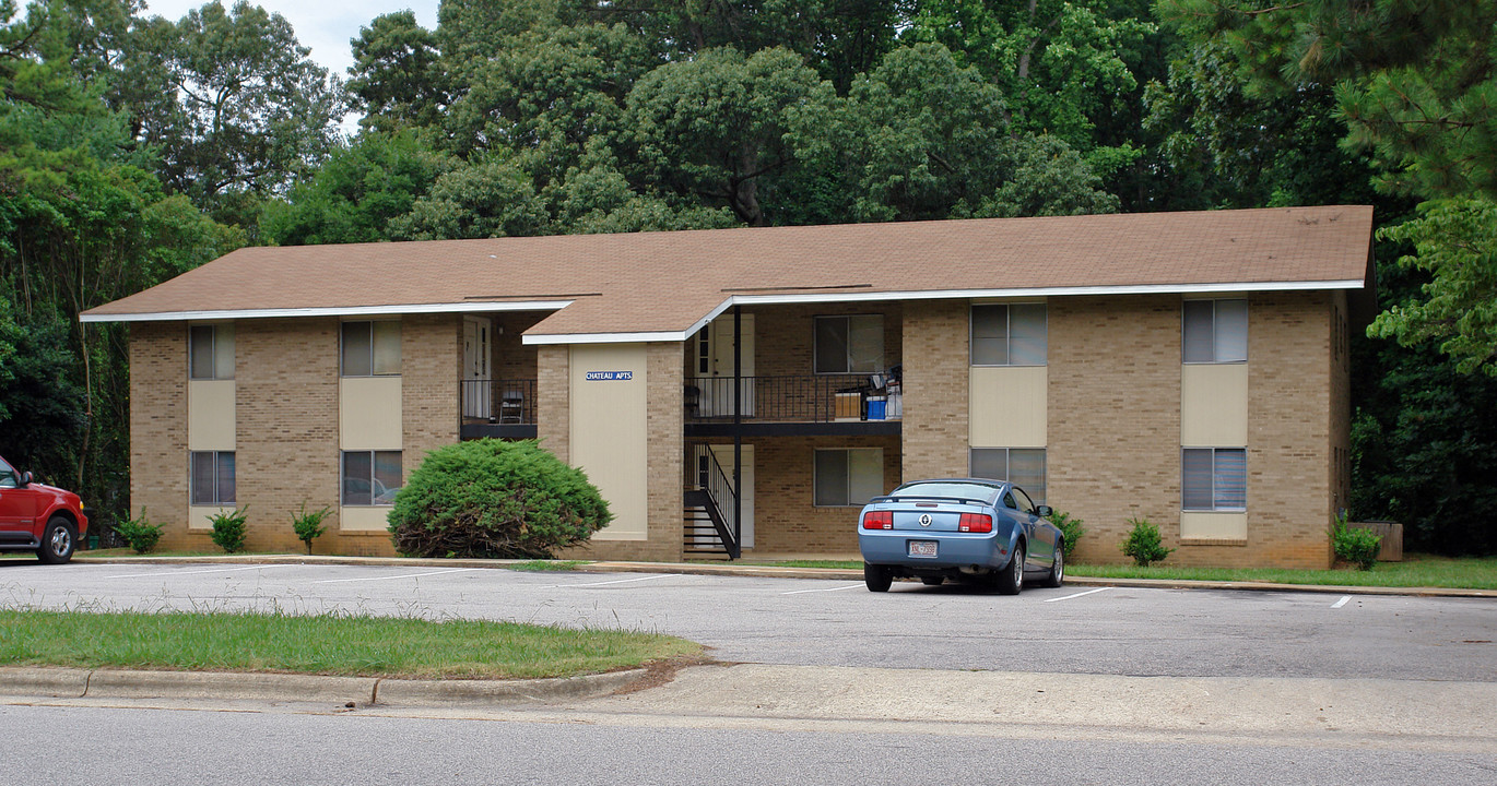 Chateua Apartments in Raleigh, NC - Foto de edificio