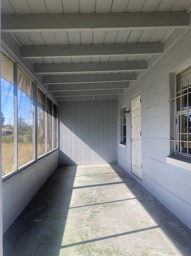 property at 1845 Orangewood Ave SW