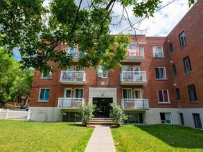 4630 Barclay in Montréal, QC - Building Photo - Building Photo