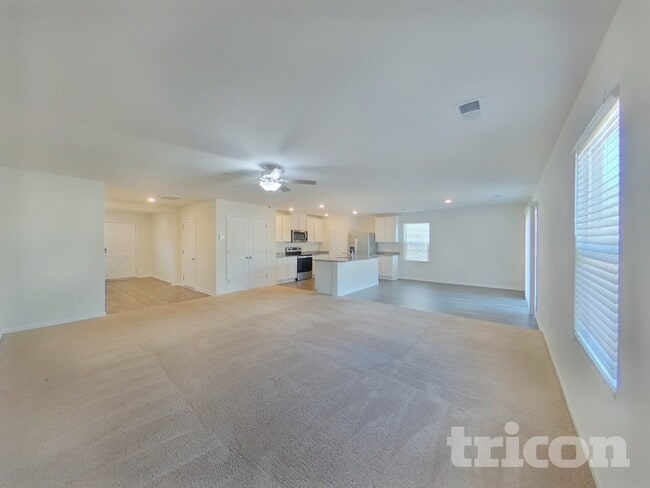 6015 Mason Tucker Dr in Inman, SC - Building Photo - Building Photo