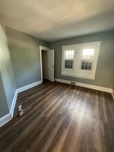 826 Wayside Rd in Cleveland, OH - Building Photo - Building Photo