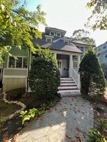 117 Sutherland Rd in Boston, MA - Building Photo