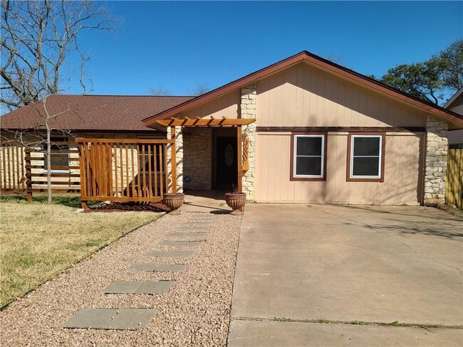 3600 Cornerstone in Round Rock, TX - Building Photo - Building Photo