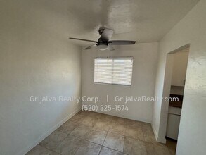4617 E Eastland St in Tucson, AZ - Building Photo - Building Photo