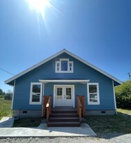 4660 Fieldbrook Rd in Mckinleyville, CA - Building Photo