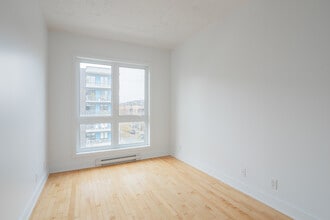 Les Berges du Canal in Montréal, QC - Building Photo - Building Photo