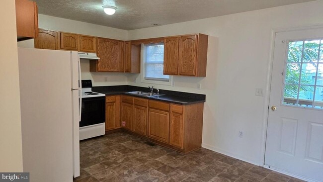 property at 32 Genesis Dr