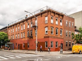 702 Lafayette Ave in Brooklyn, NY - Building Photo