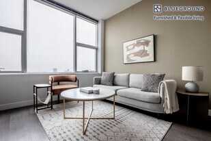 1000 S Clark St in Chicago, IL - Building Photo