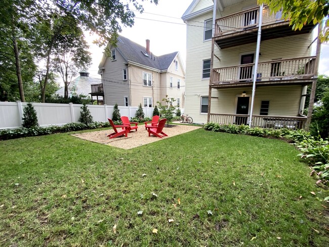 7 Wenham St, Unit 1