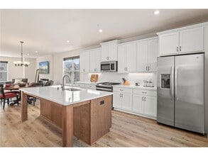 13565 Territorial Cir N in Maple Grove, MN - Building Photo - Building Photo