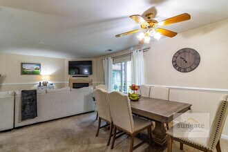 208 Spring Maiden Ct in Glen Burnie, MD - Building Photo - Building Photo