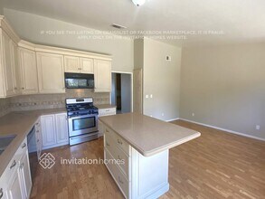432 Ogden Way in Vacaville, CA - Building Photo - Building Photo