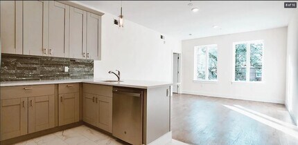 3294 John F. Kennedy Blvd, Unit 203 in Jersey City, NJ - Foto de edificio - Building Photo