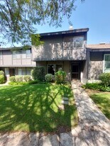 1266 Tarryglen Ln in San Dimas, CA - Building Photo