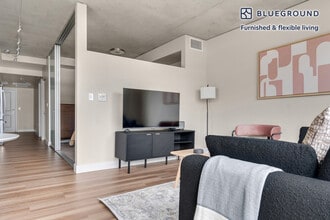 101 Taylor Ave N in Seattle, WA - Building Photo - Building Photo