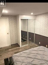 6395 Millers Grove in Mississauga, ON - Building Photo - Building Photo