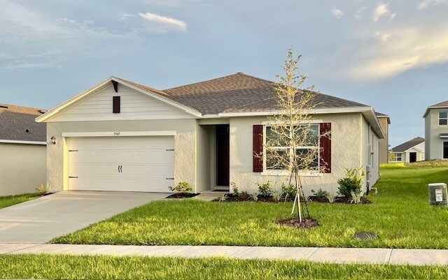 2343 Canyon Oak Dr in Davenport, FL - Foto de edificio