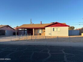 5440 W Virginia Ave in Phoenix, AZ - Building Photo