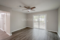 1136 Hamby Dr photo'