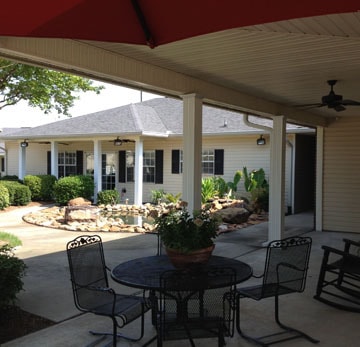 Monroe Housing Properties for Retired Living in Monroe, LA - Building Photo - Building Photo