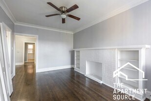 4869 N Washtenaw Ave in Chicago, IL - Building Photo