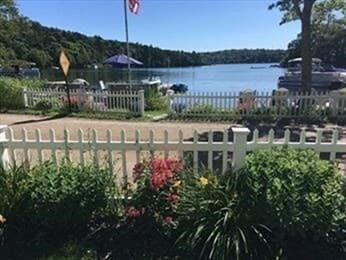197 Roxy Cahoon Rd in Plymouth, MA - Building Photo - Building Photo