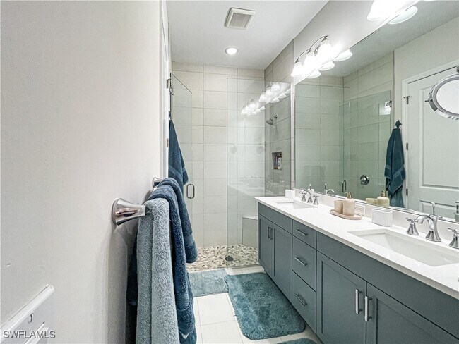 property at 7162 Saona CT