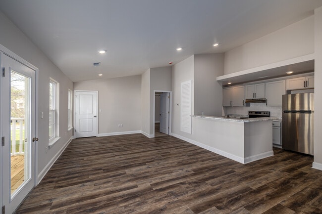 Spring Meadow Apartments in Knoxville, TN - Building Photo - Interior Photo