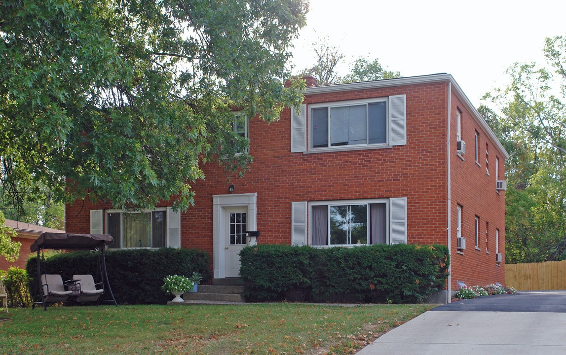 12 Glen St in Florence, KY - Building Photo