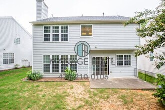 285 Friars Head Dr NE in Suwanee, GA - Building Photo - Building Photo