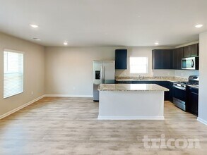 930 Equine Dr in Roebuck, SC - Building Photo - Building Photo