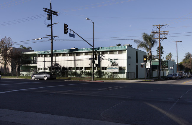 Tarzana Park Apartments