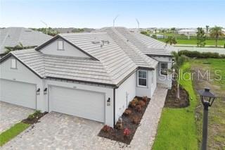 18164 Cherished Lp in Lakewood Ranch, FL - Building Photo