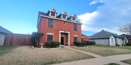 3300 Auburn Dr in Rowlett, TX - Building Photo - Building Photo