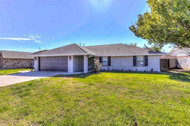 property at 7210 NW Willow Creek Dr